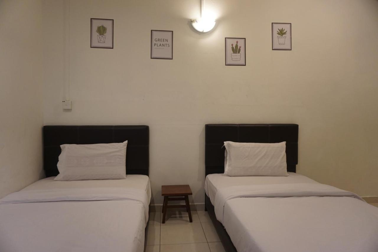 S & S Guest House กวนตัน ภายนอก รูปภาพ